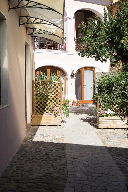 B&B Casa Licheri San Vito  Eksteriør billede